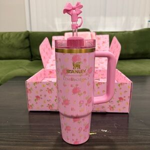 NWT Stanley x LoveShackFancy Quencher H2.0 FlowState 30 oz - Ibiza Sunset